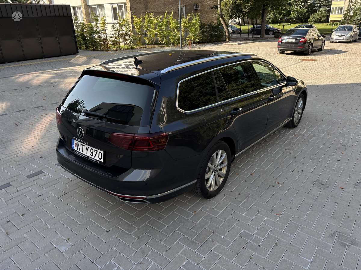 Volkswagen Passat, 2.0 l., universalas