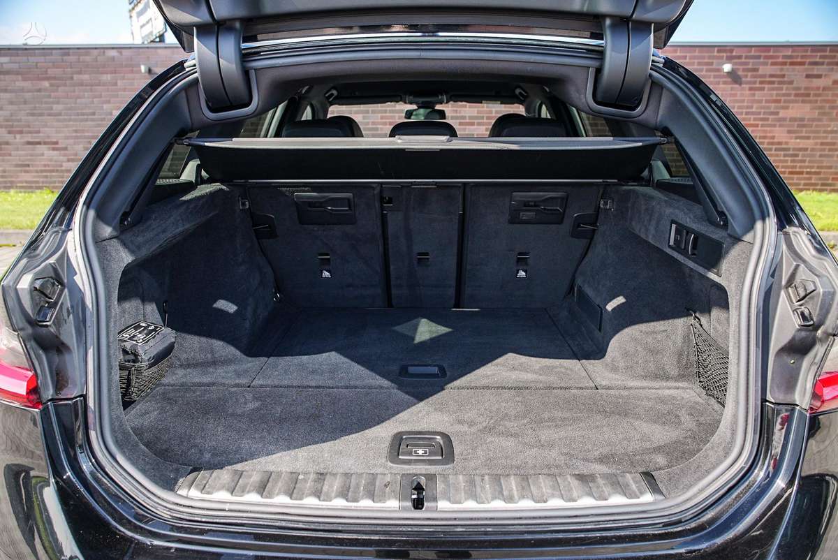 BMW 320, 2.0 l., Универсал