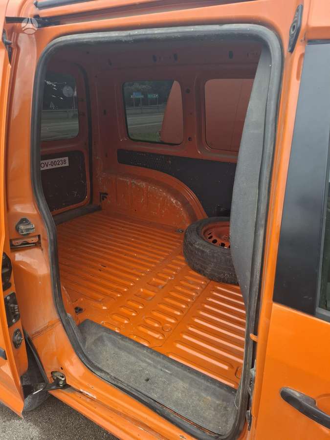 Volkswagen Caddy - 7