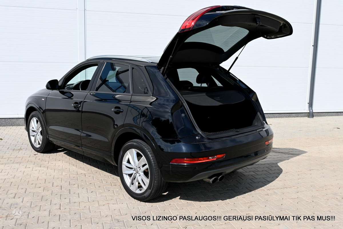 Audi Q3, 2.0 l., off-road / crossover