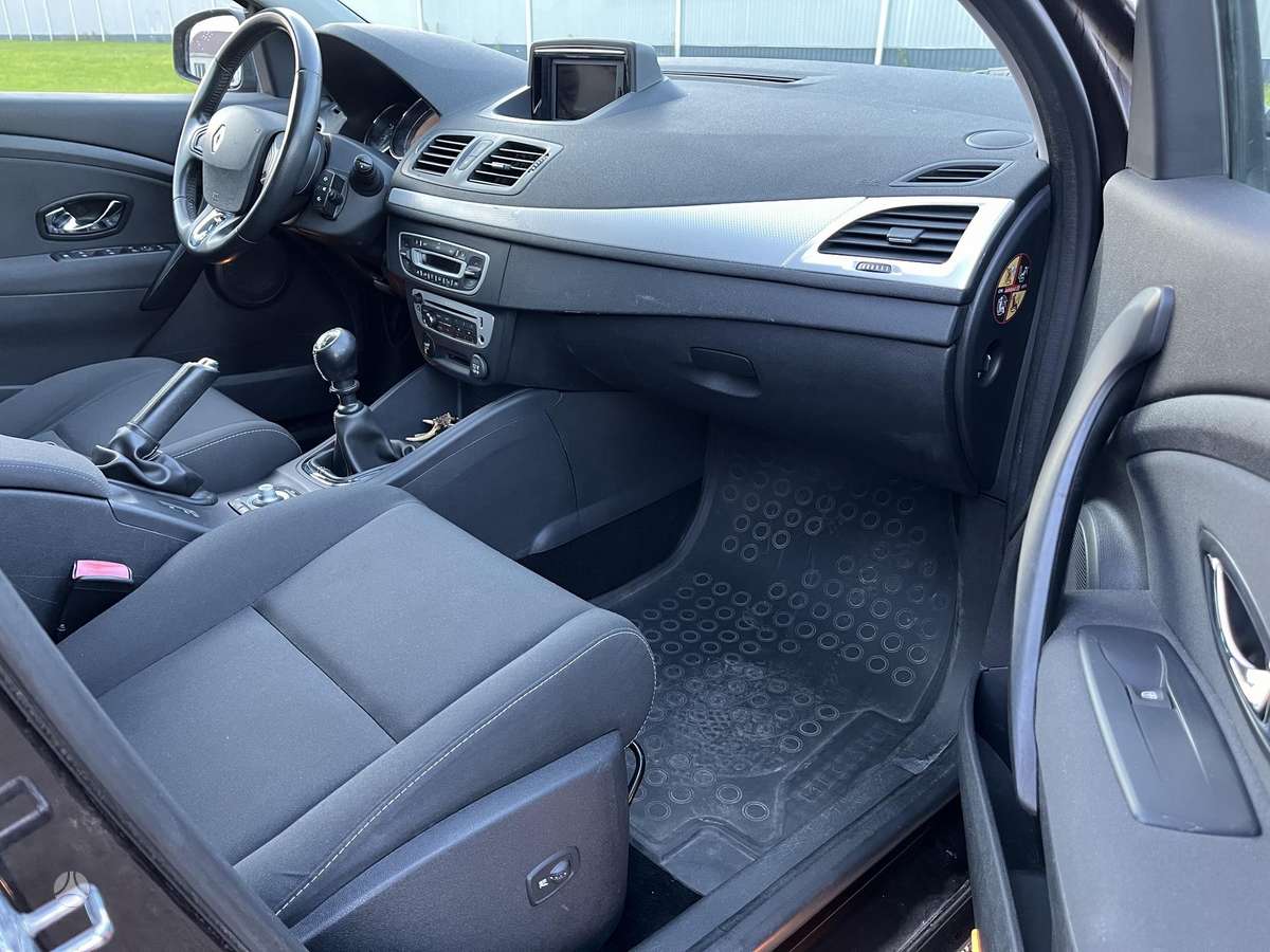 Renault Megane - 9