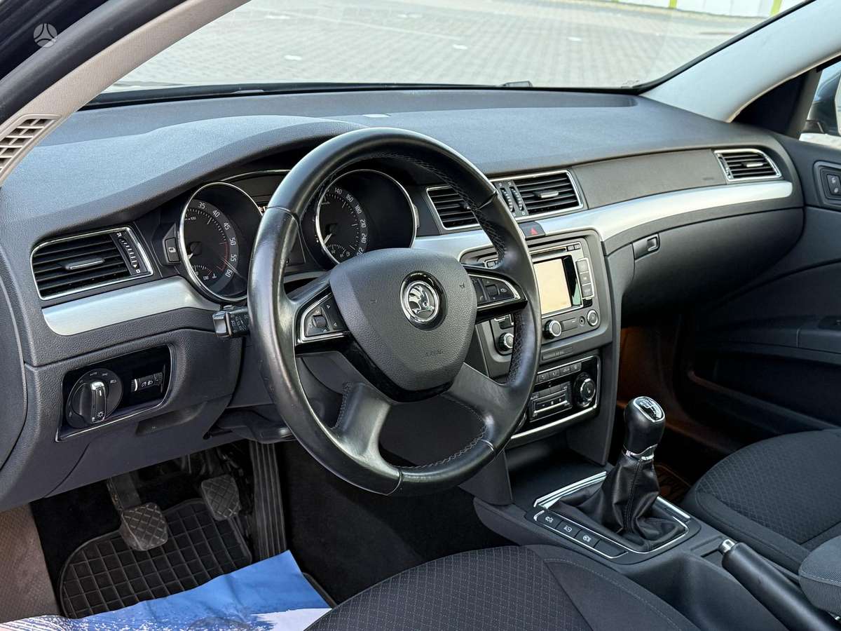 Skoda Superb, 1.6 l., Универсал