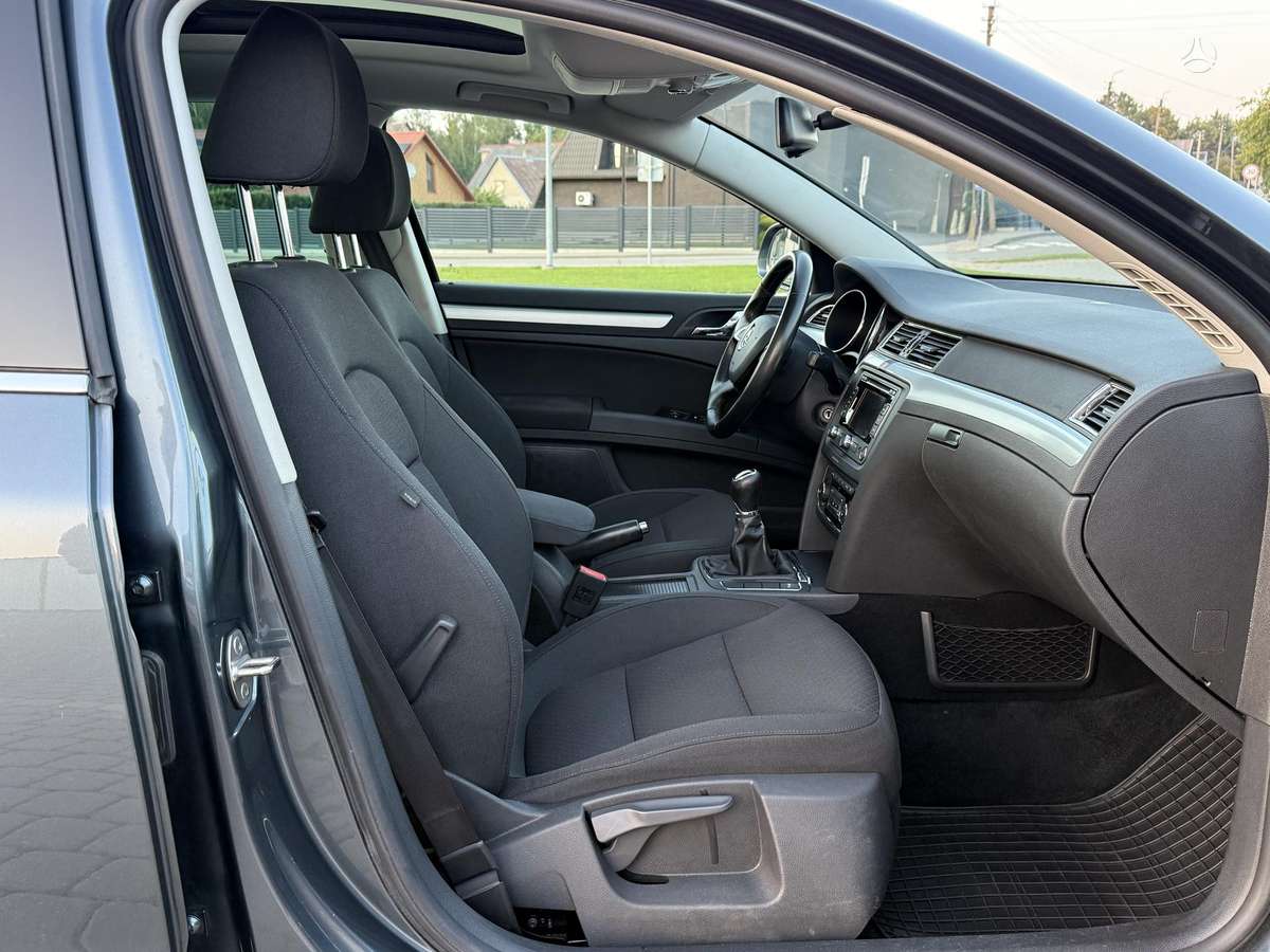 Skoda Superb, 1.6 l., Универсал