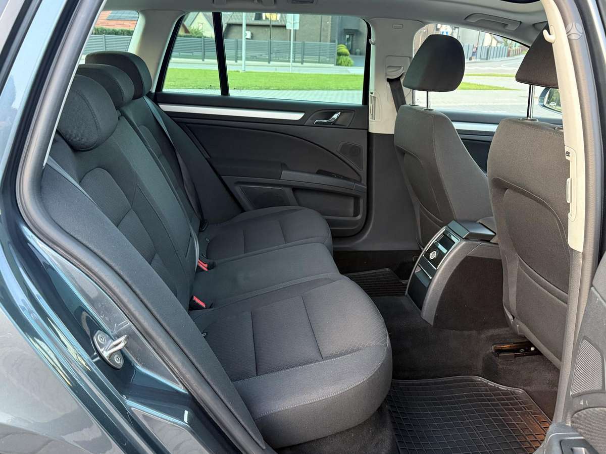 Skoda Superb, 1.6 l., Универсал