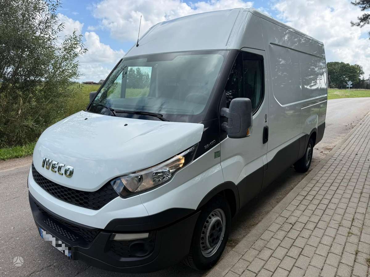 Iveco Daily, 2.3 l., cargo van