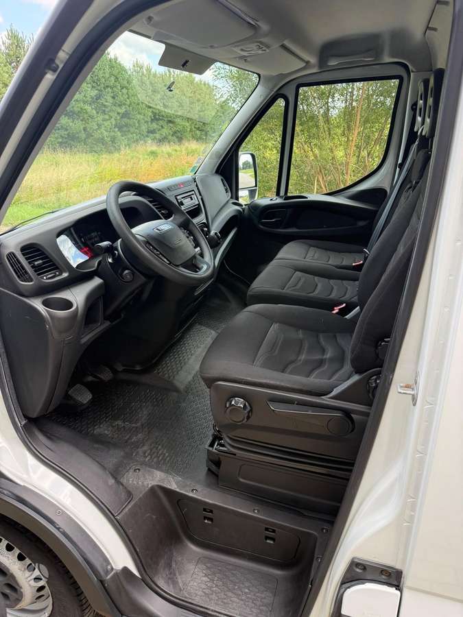 Iveco Daily, 2.3 l., cargo van