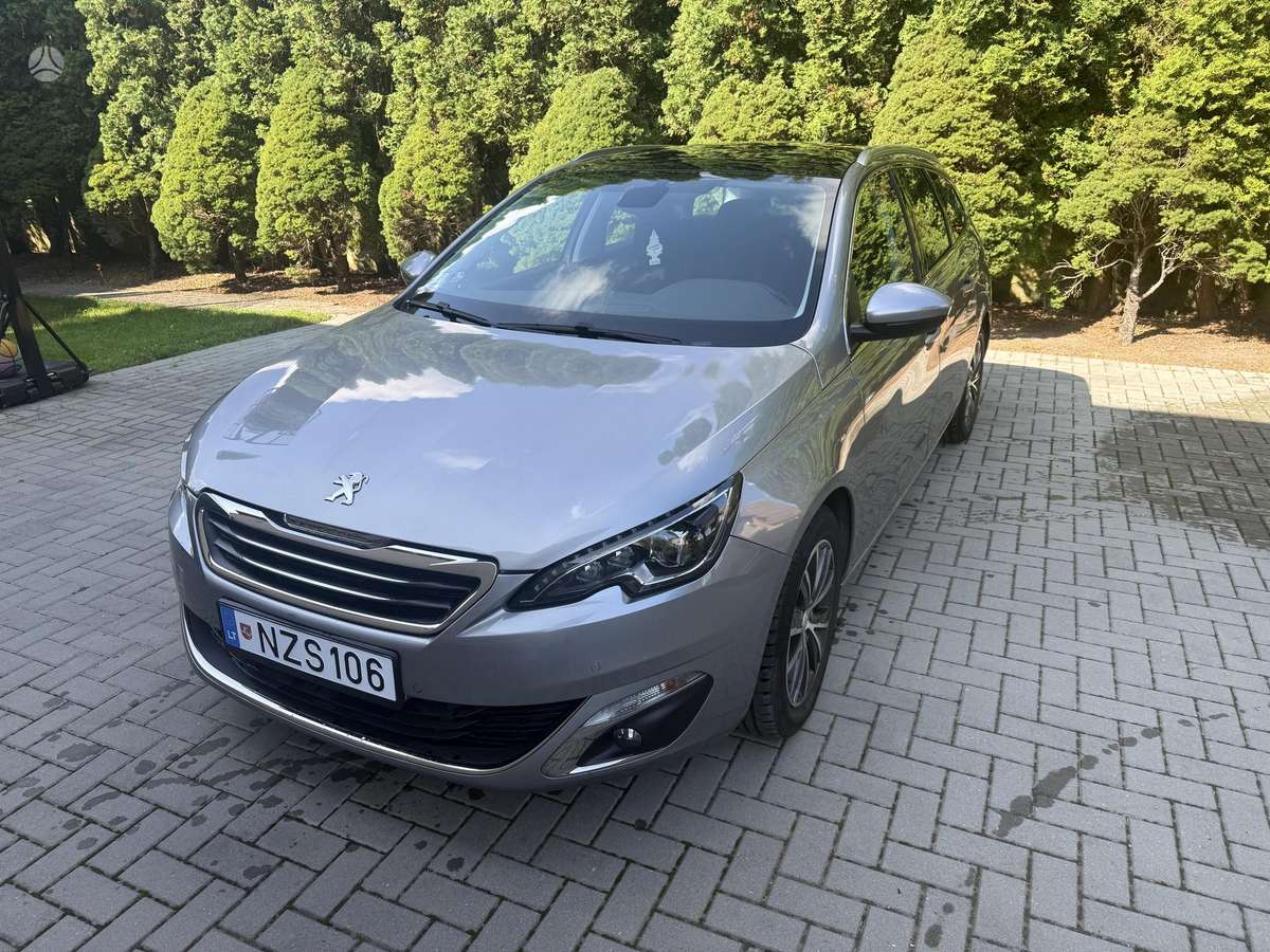 Peugeot 308, 1.2 l., Универсал