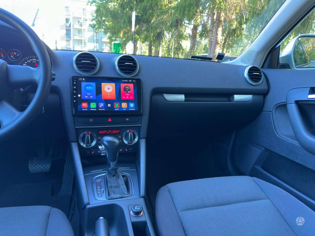 Audi A3, 1.6 l., Хэтчбек