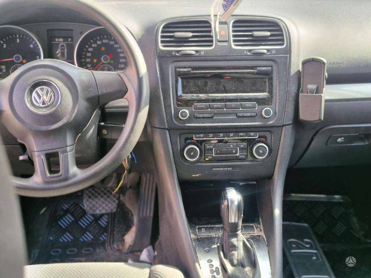 Volkswagen Golf, 1.6 l., Универсал