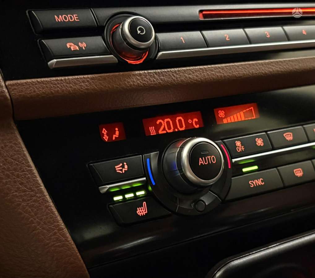 BMW 520, 2.0 l., universalas