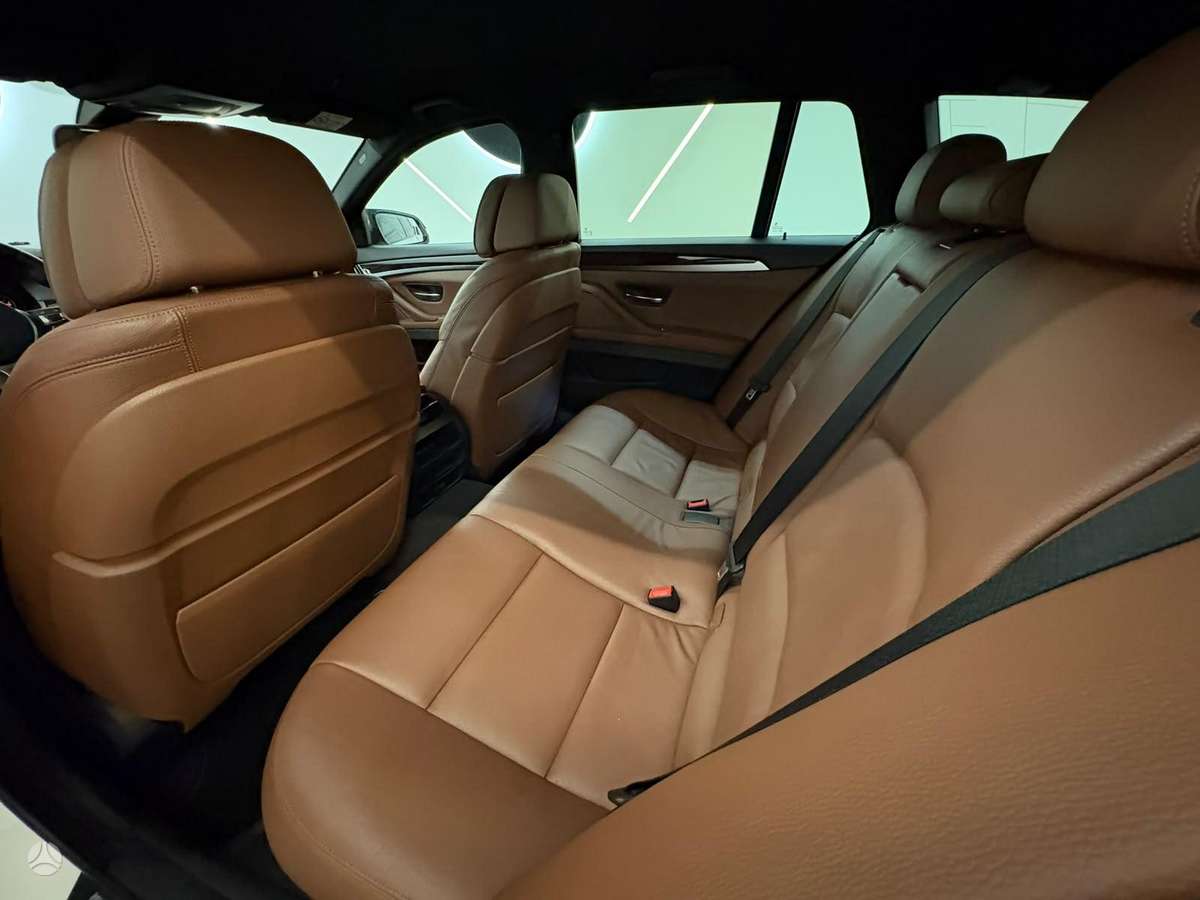 BMW 520, 2.0 l., Универсал