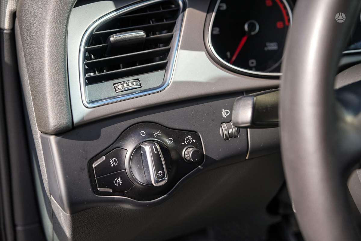 Audi A4, 2.0 l., Универсал