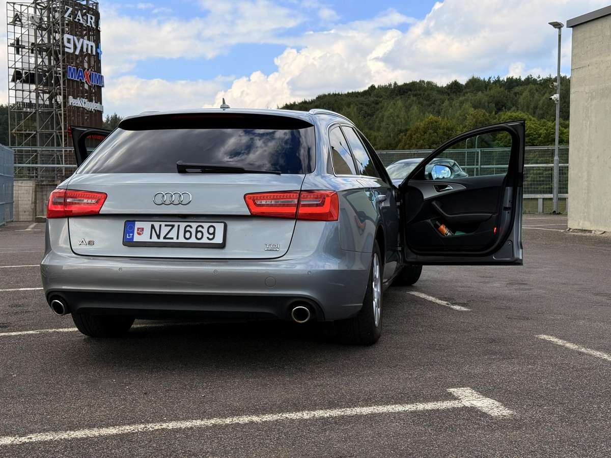 Audi A6, 3.0 l., Универсал