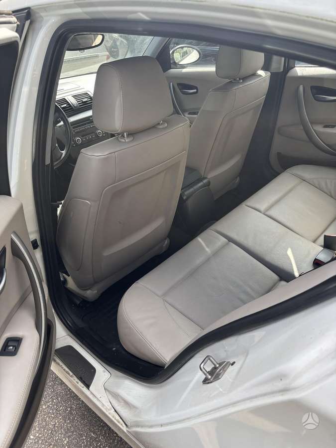 BMW 116, 2.0 l., Хэтчбек