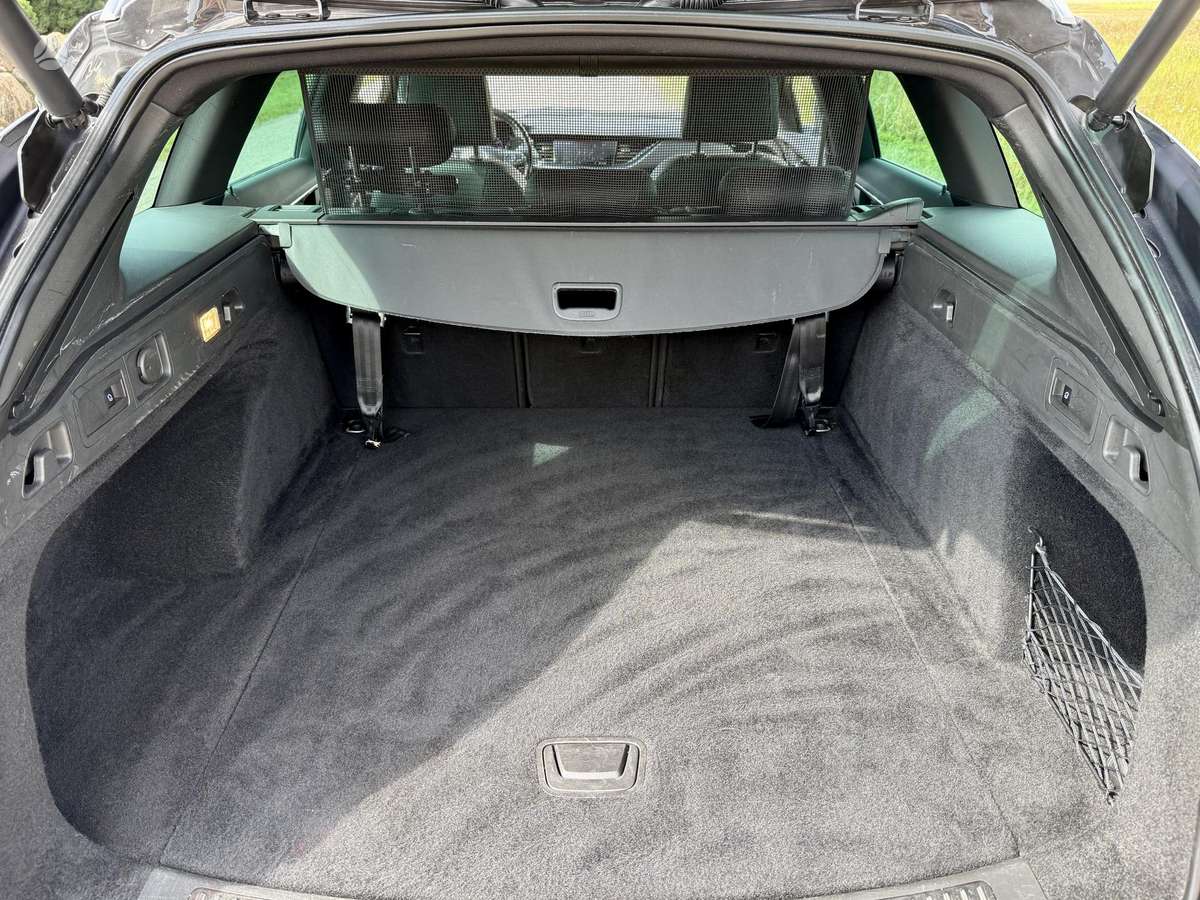 Opel Insignia, 2.0 l., Универсал