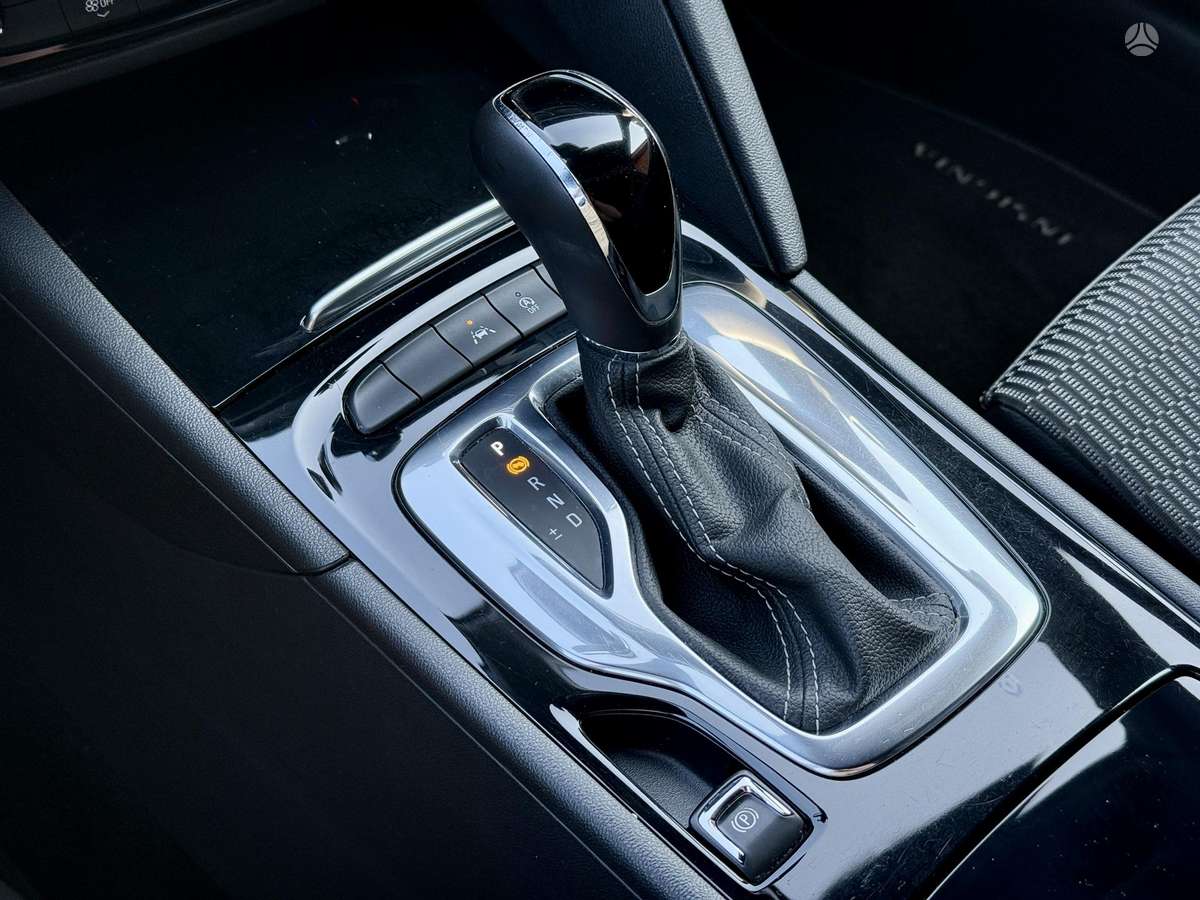 Opel Insignia, 2.0 l., Универсал