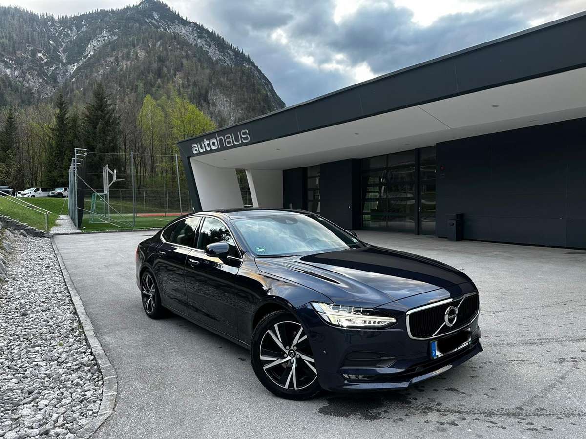 Volvo S90 - 1