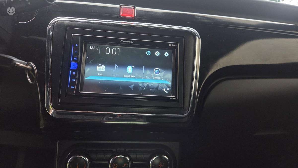 Ligier JS50, 0.5 l., hatchback