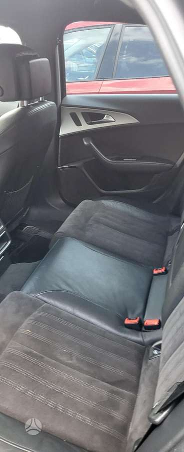 Audi A6, 2.0 l., Седан