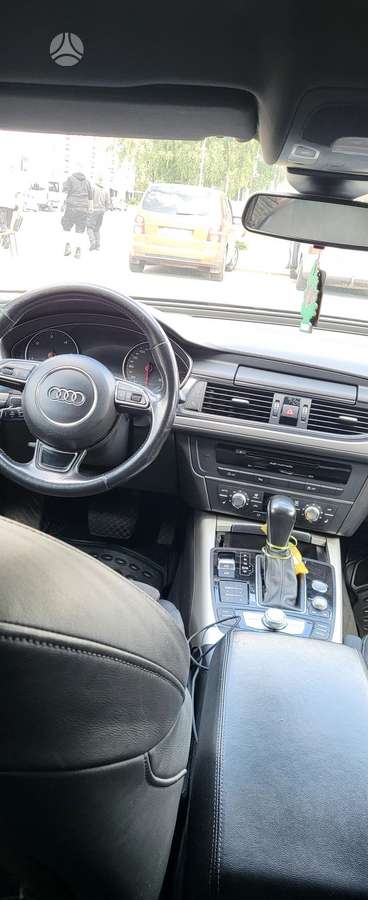 Audi A6, 2.0 l., Седан