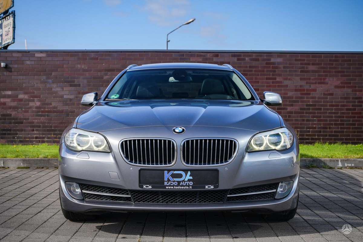 BMW 525, 2.0 l., Универсал