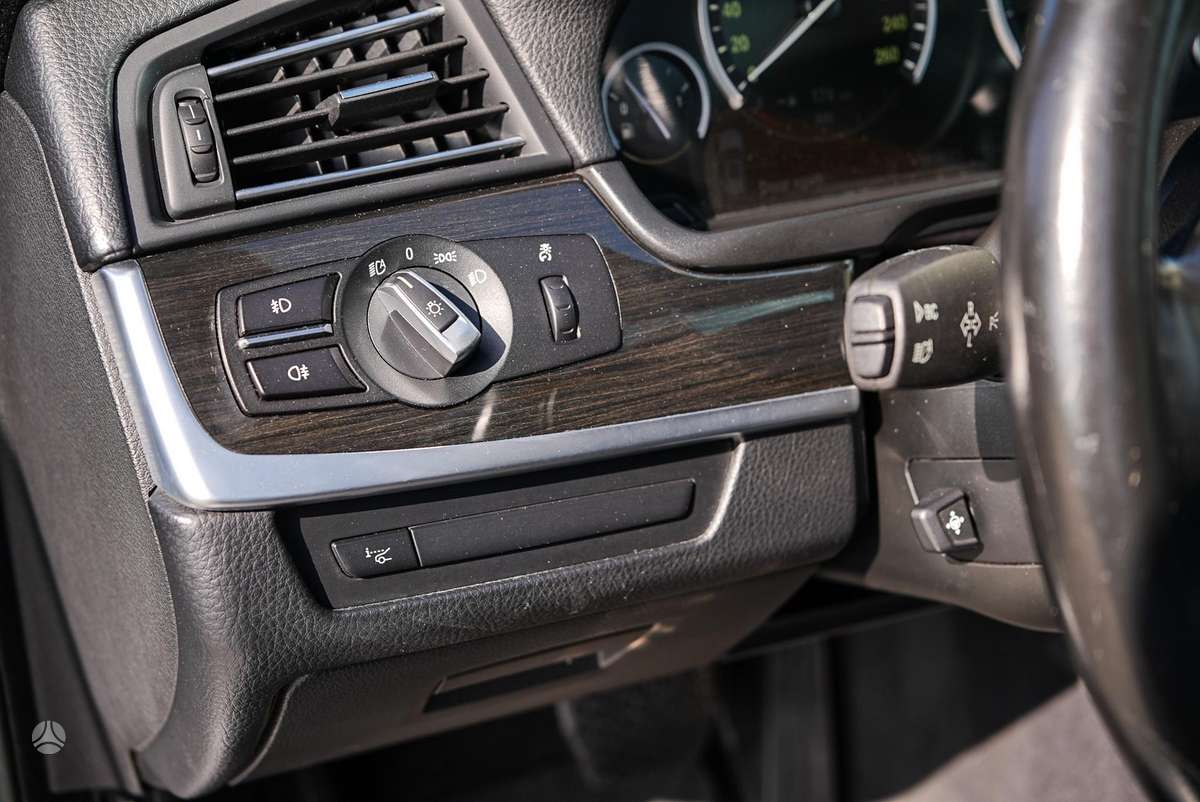 BMW 525, 2.0 l., Универсал