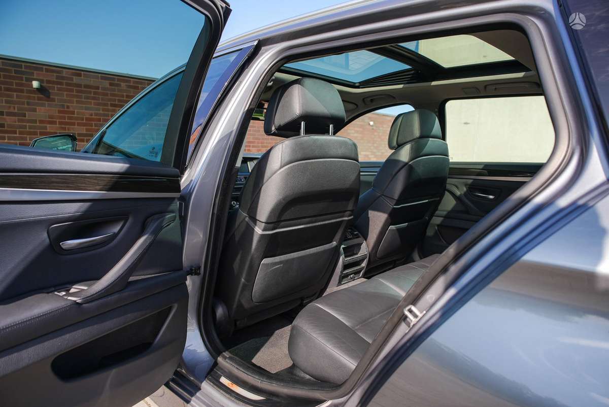 BMW 525, 2.0 l., Универсал
