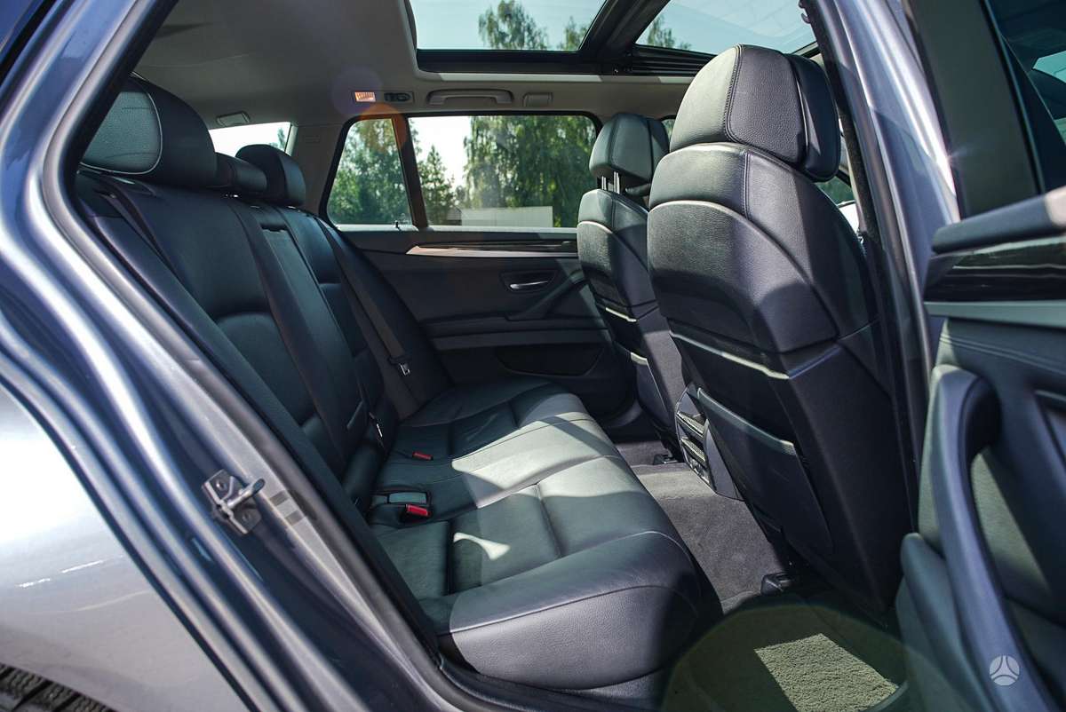 BMW 525, 2.0 l., Универсал