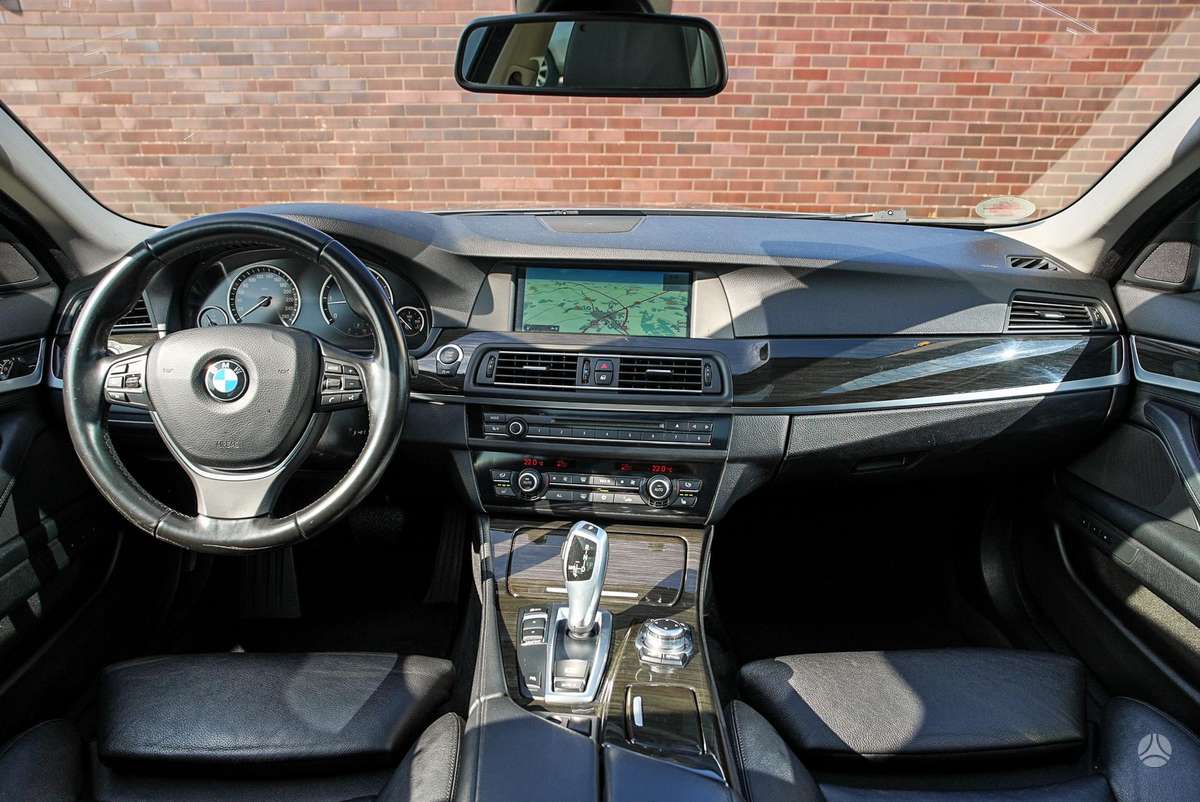 BMW 525, 2.0 l., Универсал