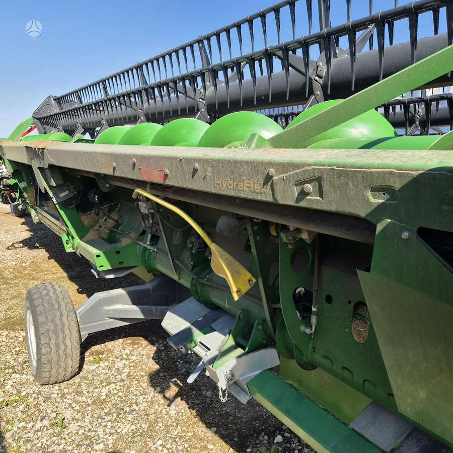 John Deere S785i, combine harvesters