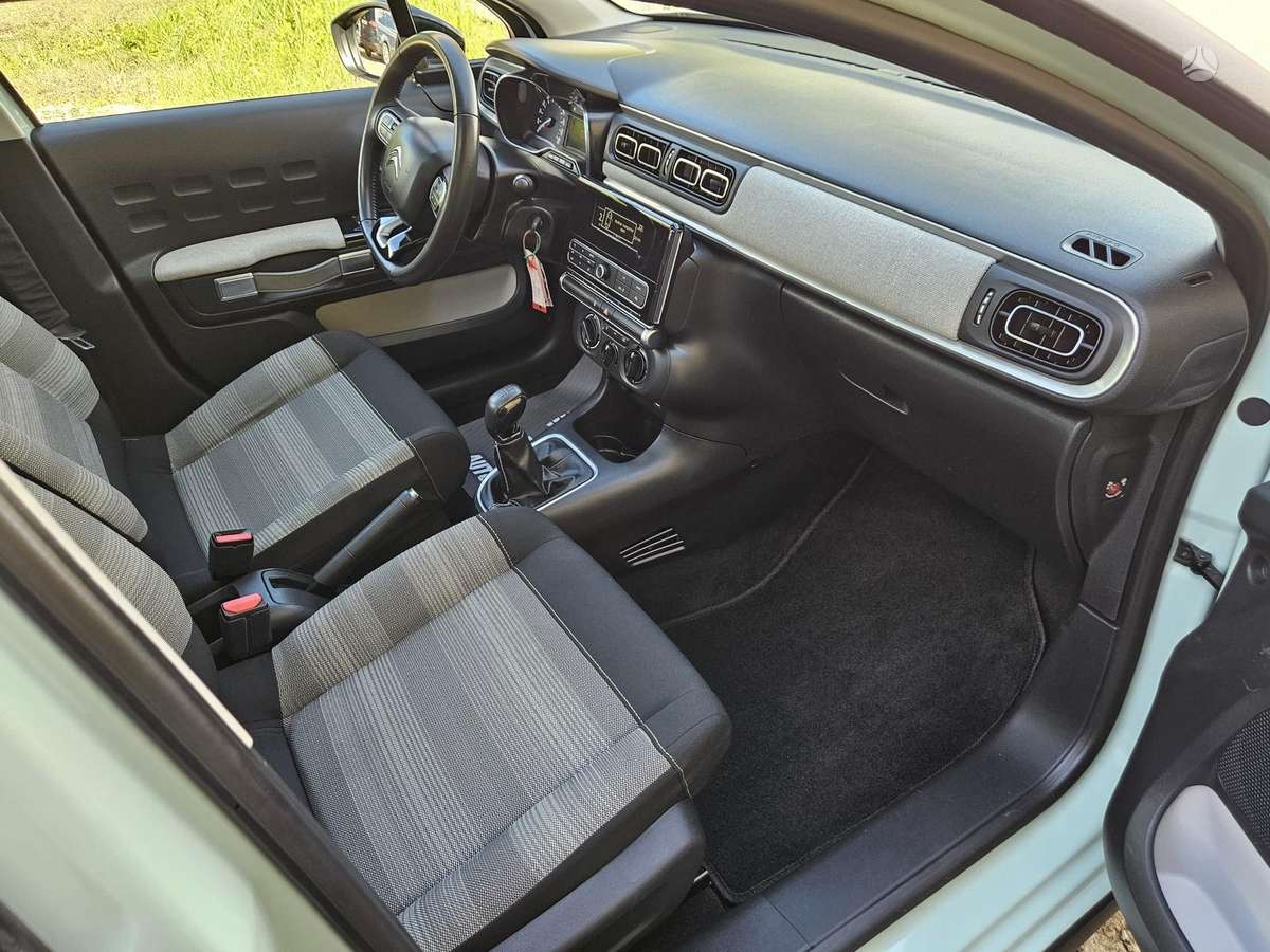 Citroen C3, 1.2 l., hatchback