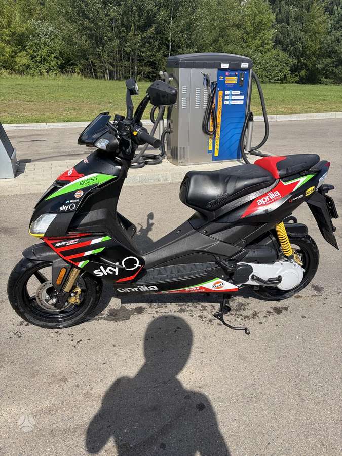 Aprilia SR 49cc, мотороллеры / мопеды