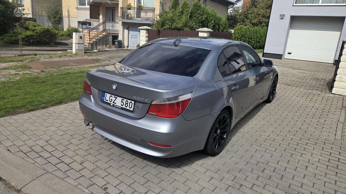 BMW 530, 3.0 l., Седан
