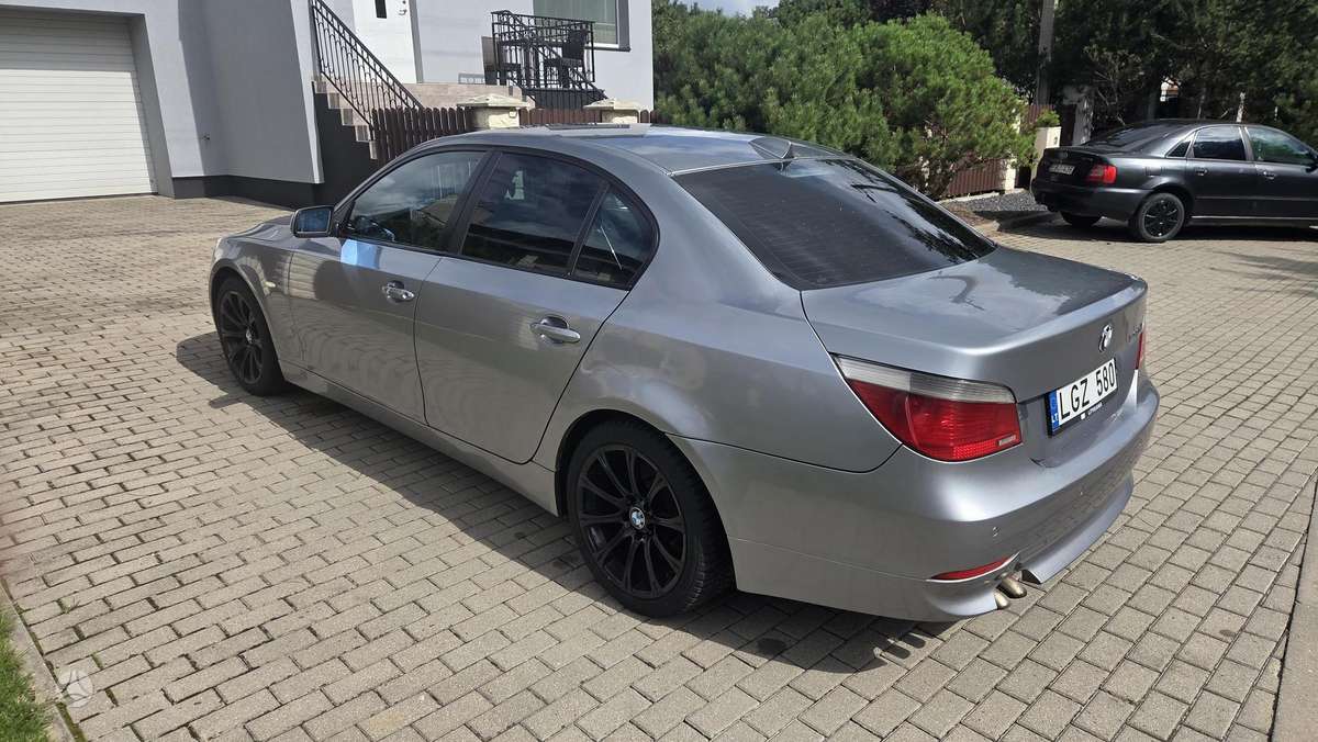 BMW 530, 3.0 l., Седан