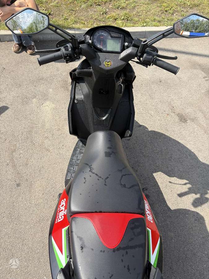 Aprilia SR 49cc, мотороллеры / мопеды
