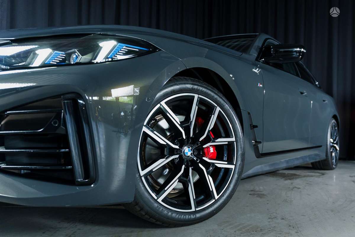 BMW M440, 3.0 l., Седан