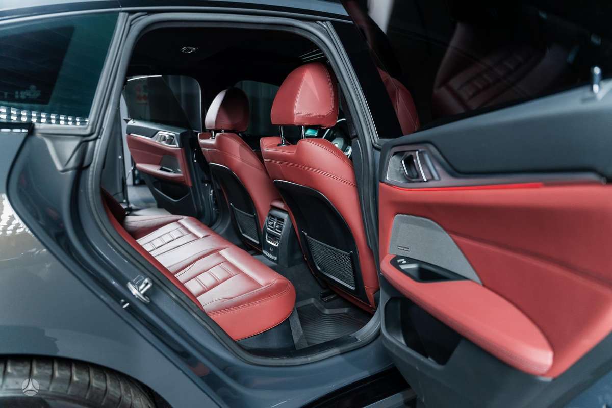 BMW M440, 3.0 l., Седан