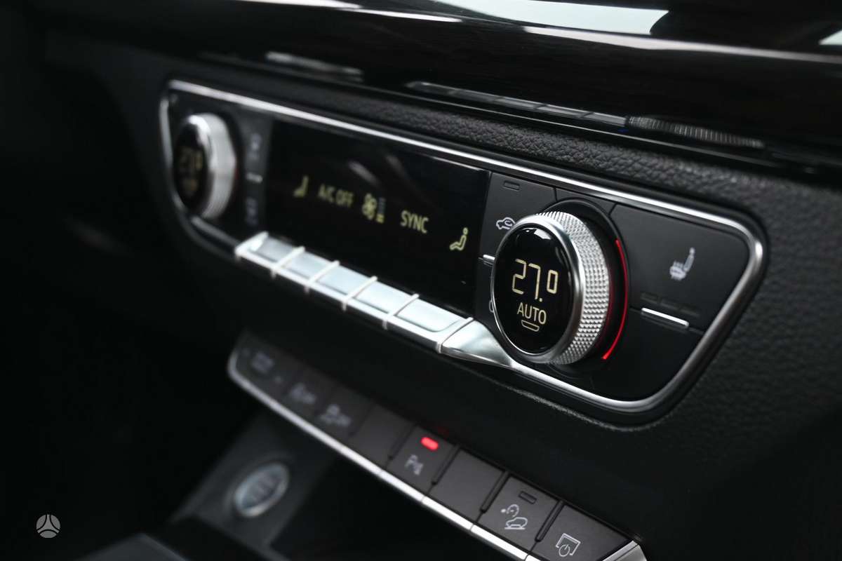 Audi Q5, 2.0 l., off-road / crossover