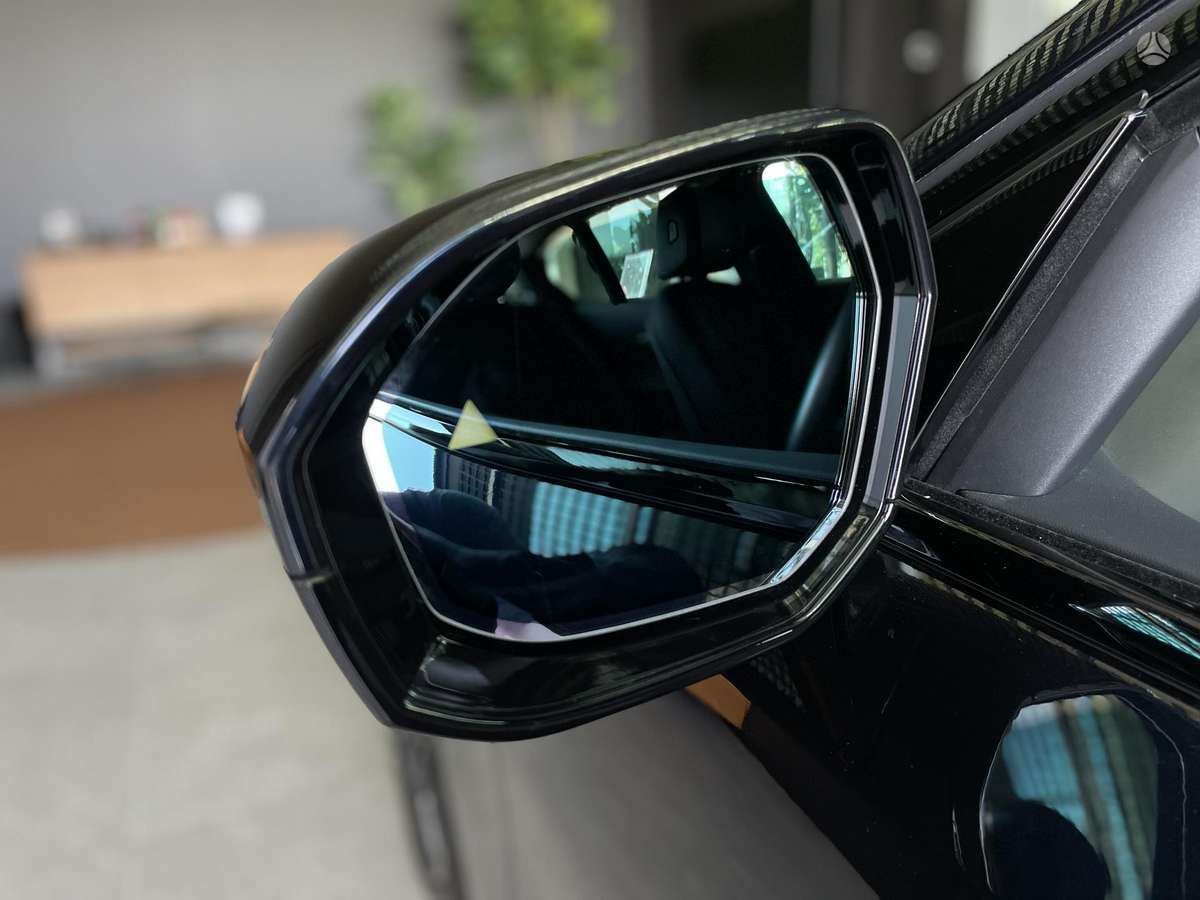 BMW 520, 2.0 l., Седан