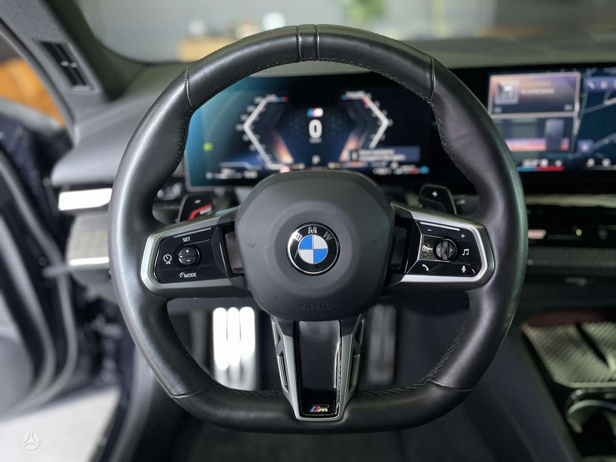 BMW 520, 2.0 l., Седан