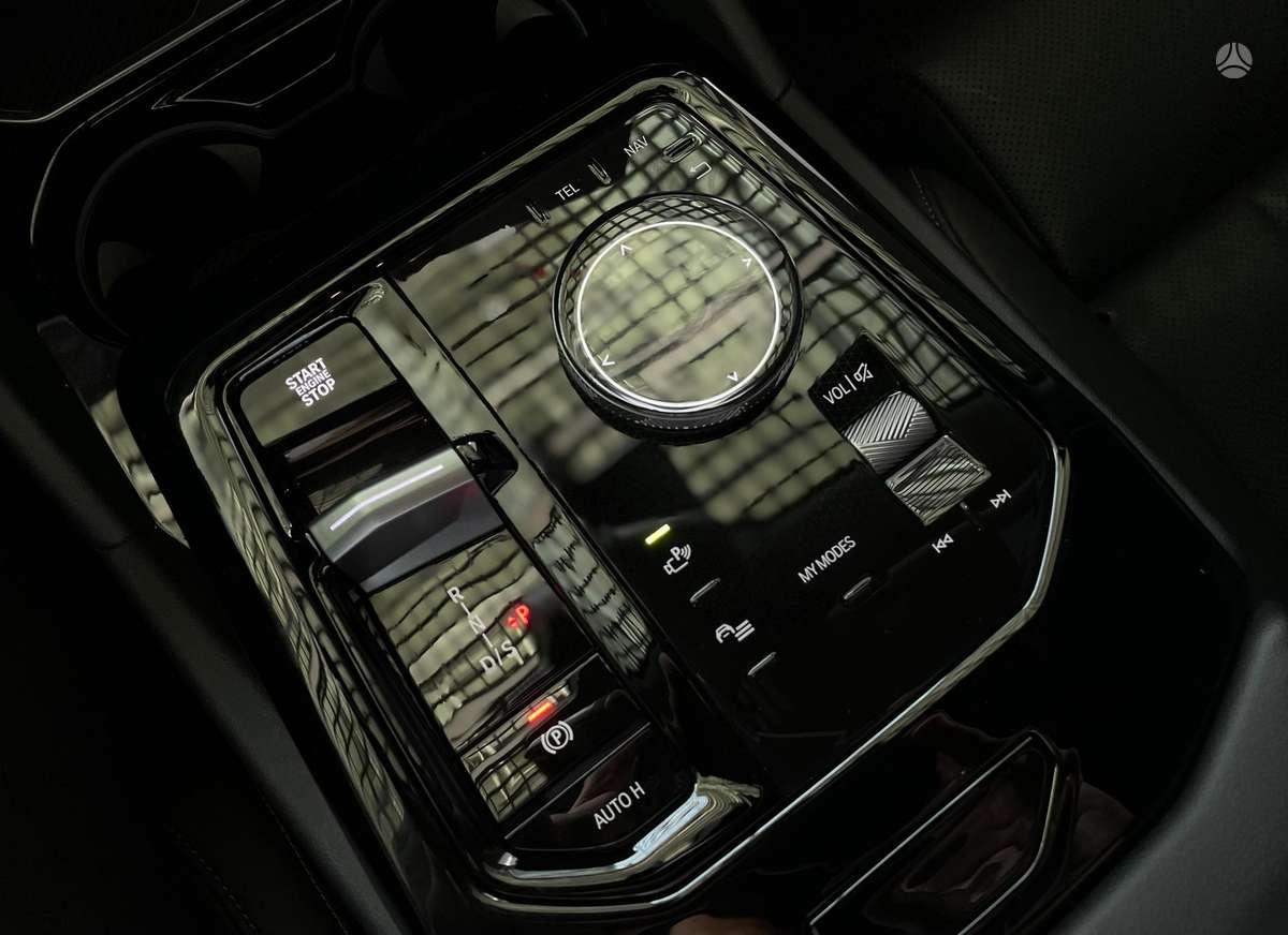 BMW 520, 2.0 l., Седан