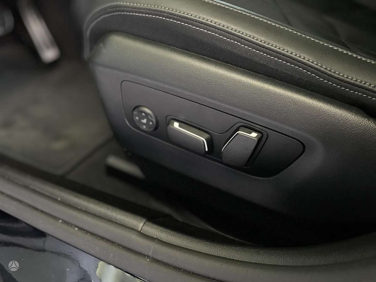 BMW 520, 2.0 l., Седан