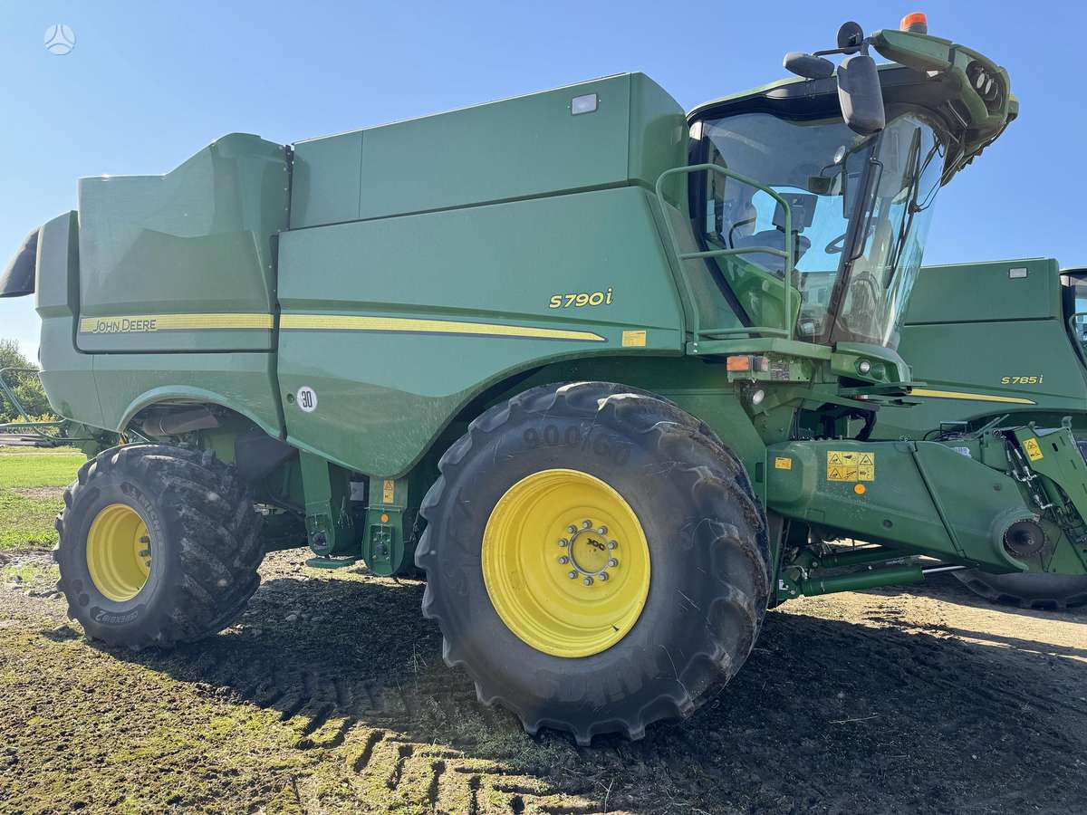 John Deere S790i, комбайны