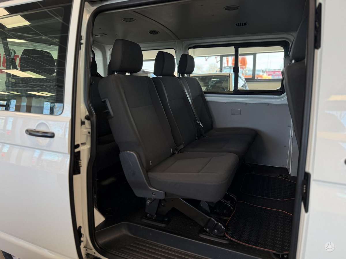 Volkswagen Transporter - 4