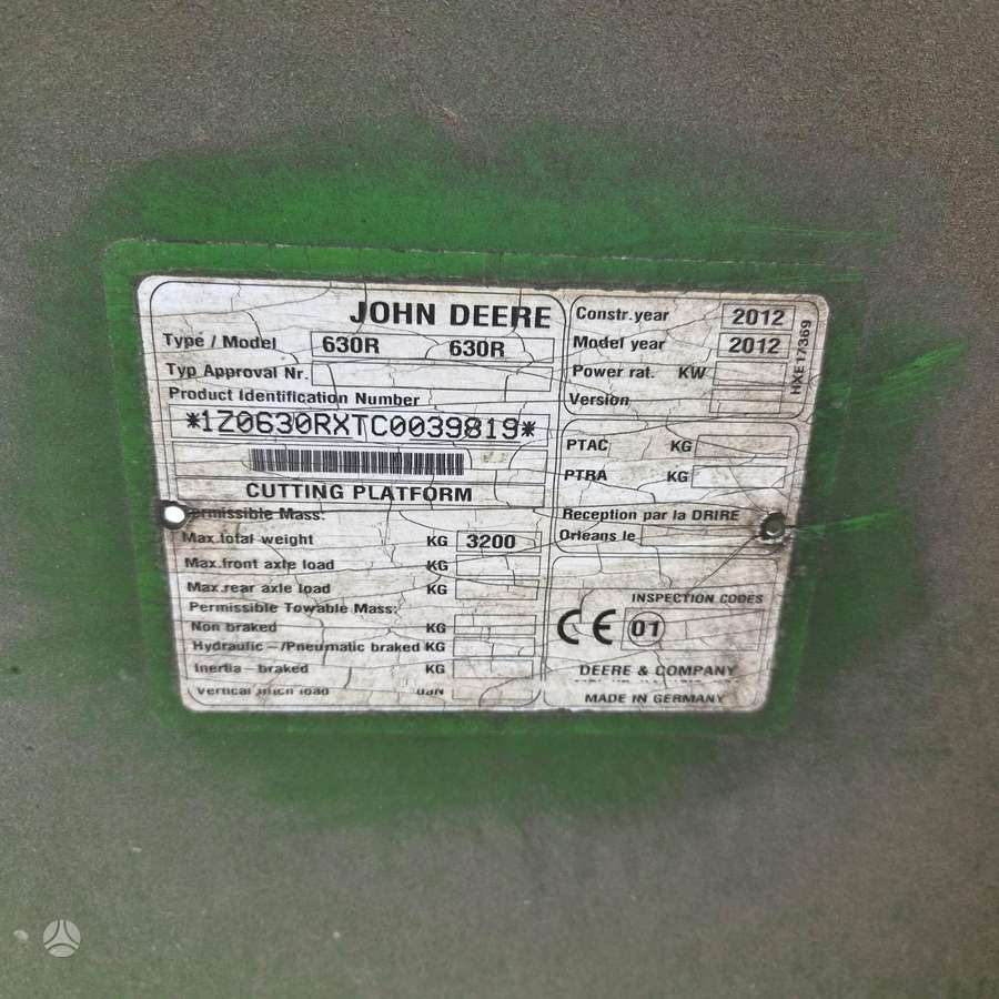 John Deere S680i, kombainai