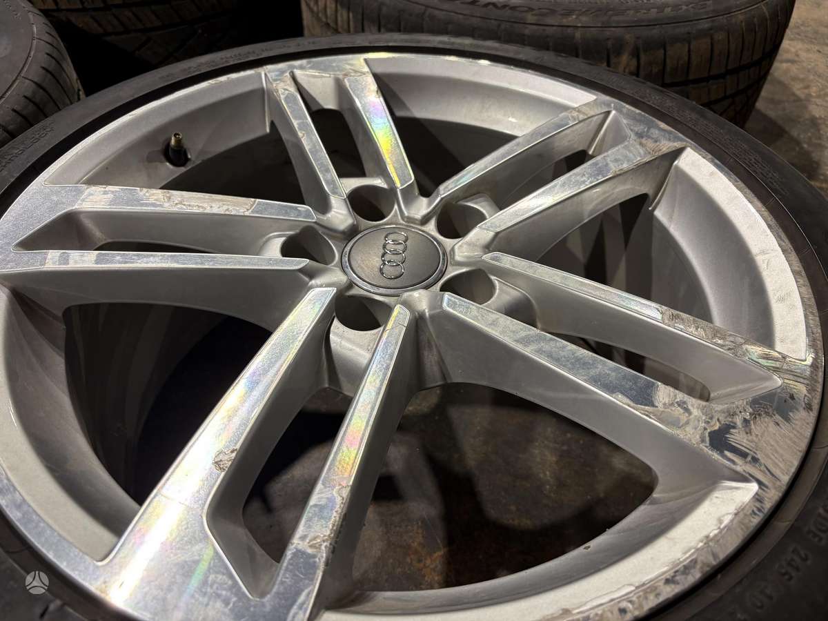 Audi A3 8V, light alloy, R18
