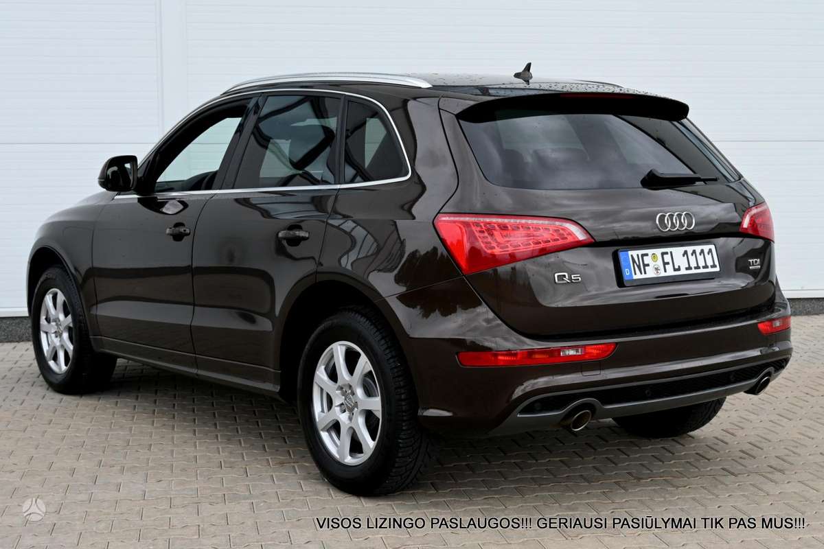 Audi Q5, 3.0 l., off-road / crossover