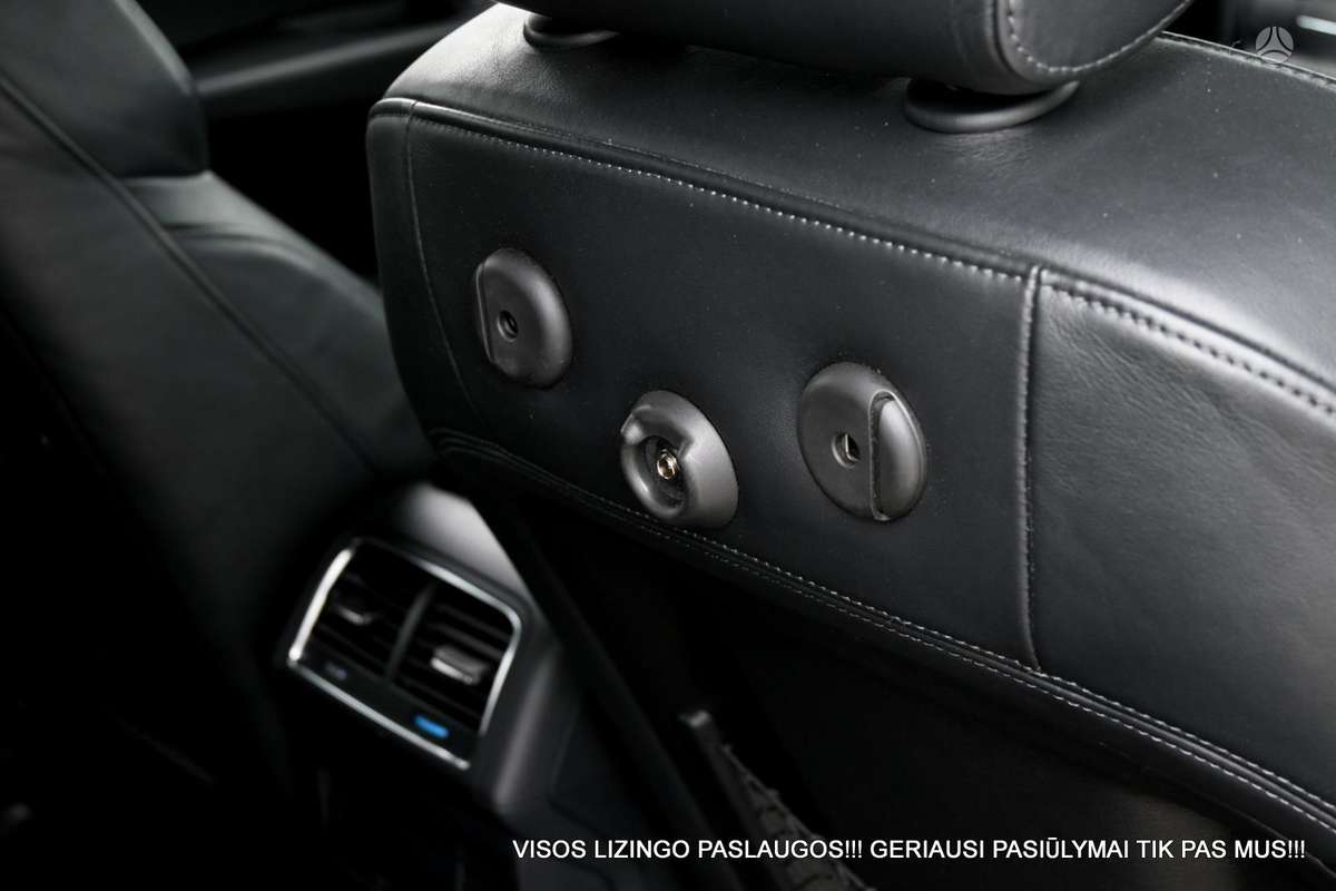 Audi Q5, 3.0 l., off-road / crossover