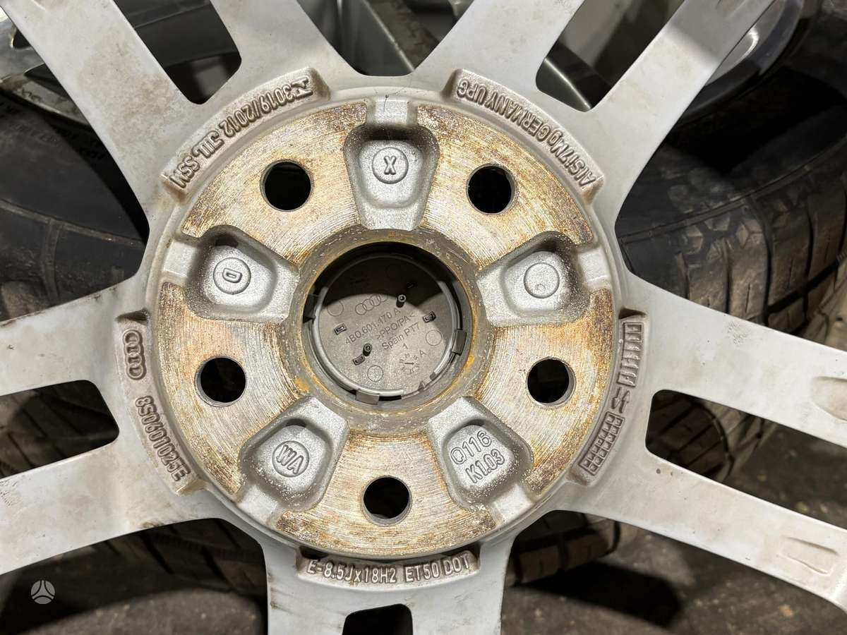 Audi A3 8V, lengvojo lydinio, R18