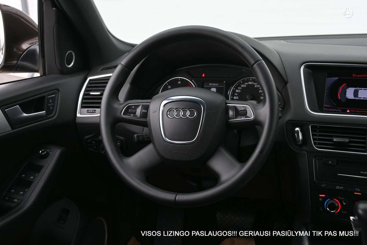 Audi Q5, 3.0 l., off-road / crossover